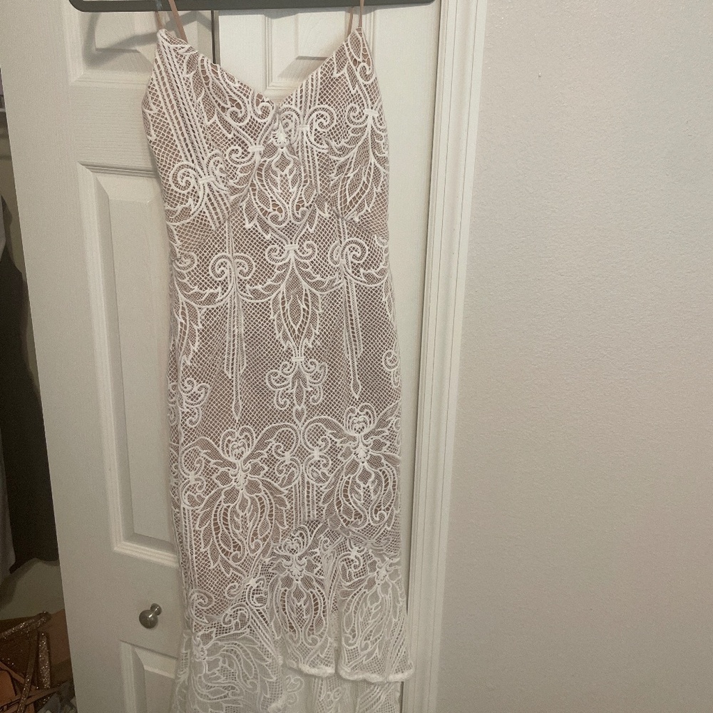 DO+BE white/nude crochet midi dress size S